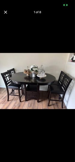 5-Piece Extendable Dining Set with Storage Basel