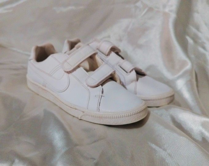 Nike Court Royale Unisex Youth Shoes