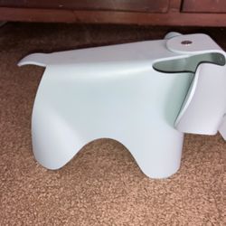 Charles & Ray Eames® small elephant