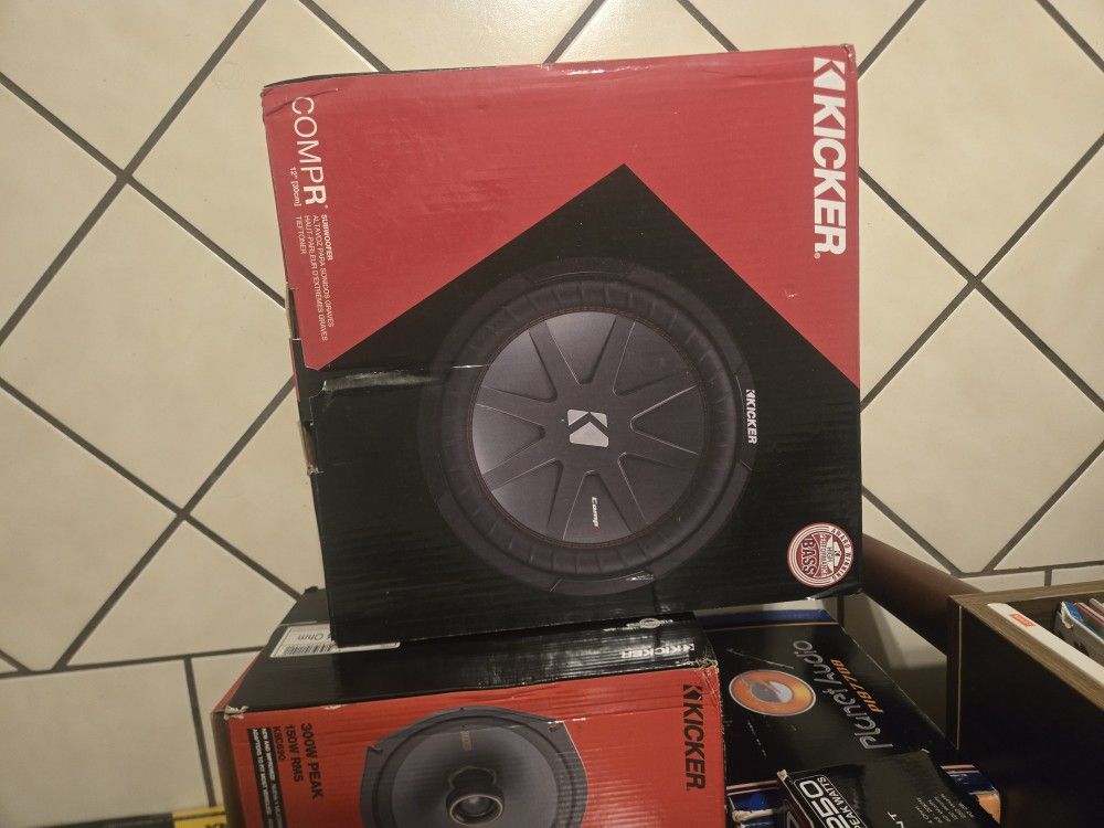 Kicker 12 Comp R