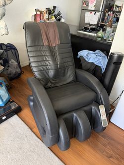 Osim Reclining Massaging Chair 