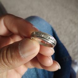White GOLD WEDDING BAND
