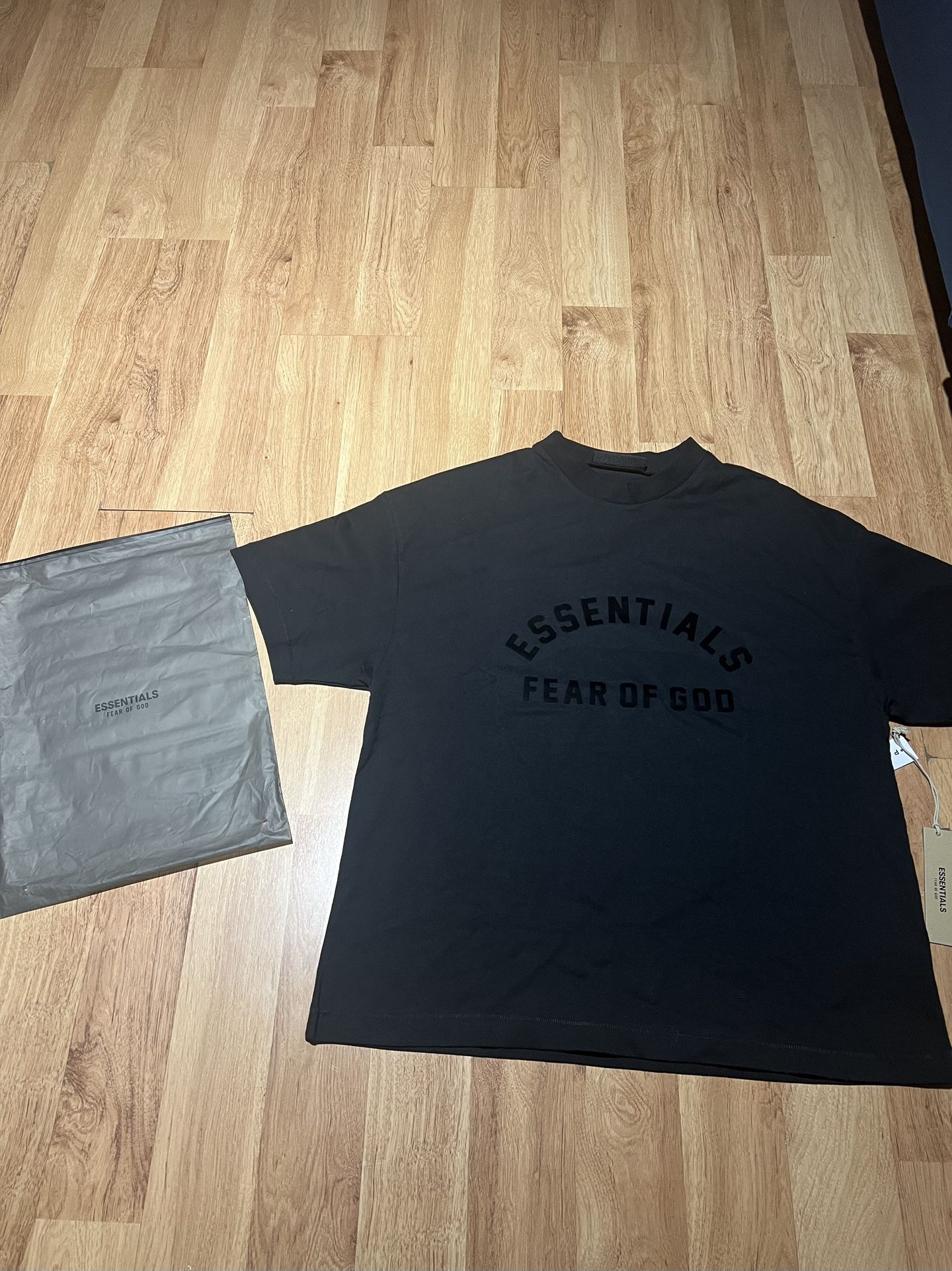 Black Essentials T-shirt