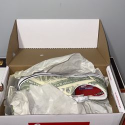 Supreme Vans Size 9.5