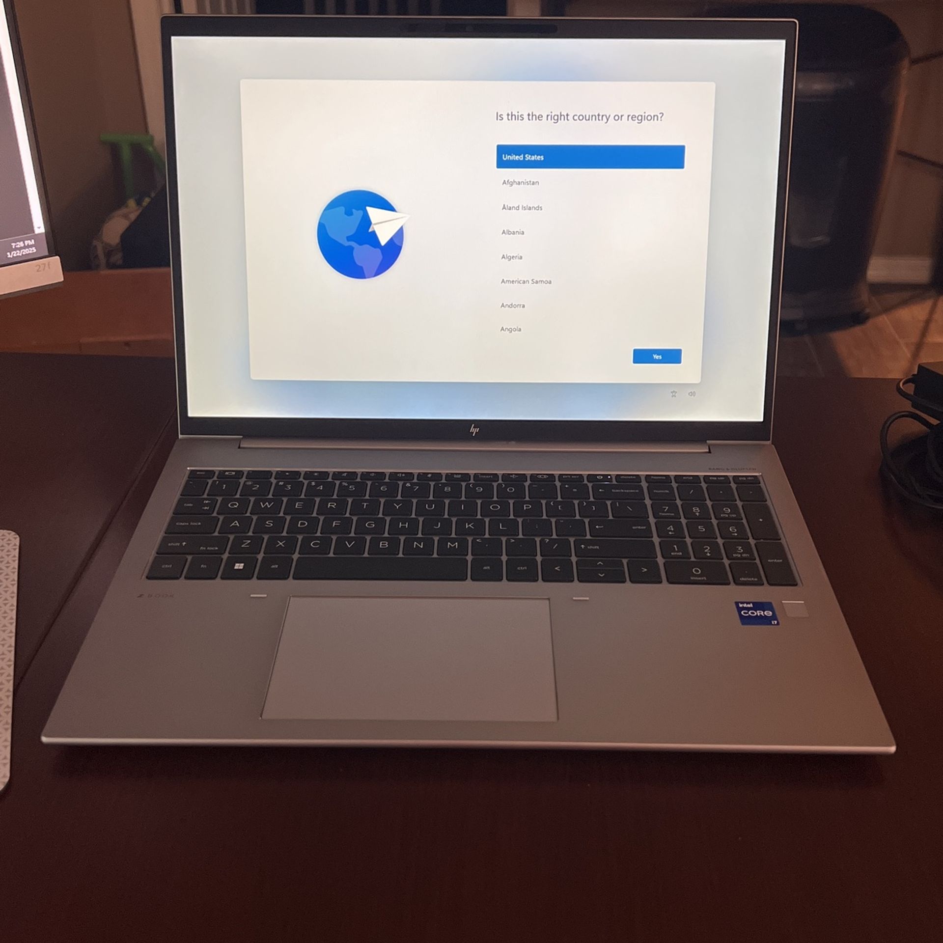 HP Z Book Firefly 16 inch G10