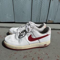 Nike Air Force 1
