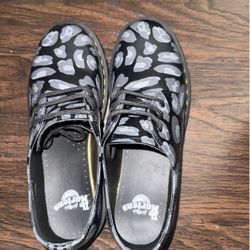 Dr Marten Size 8 Men’s Distorted Leopard Print