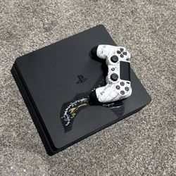 PS4 
