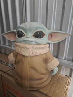 Star Wars "The Child" Grogu Life Sized Scult