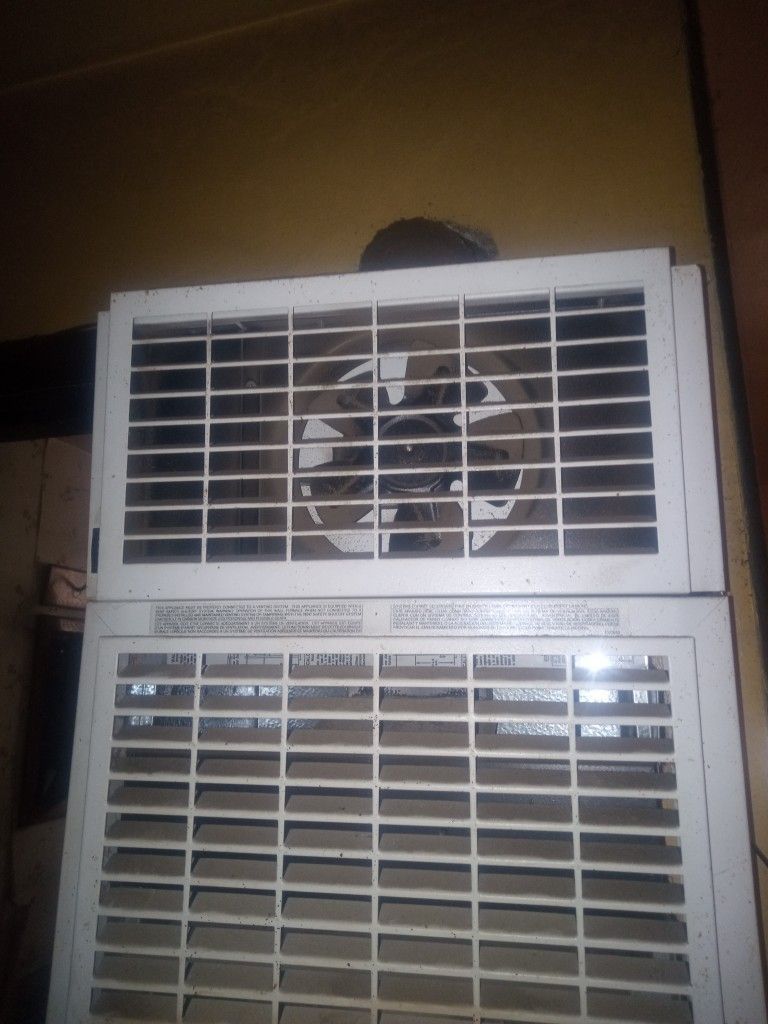 Fan Unit That Goes On Wall Heaters. 16in By 5in. Work Great
