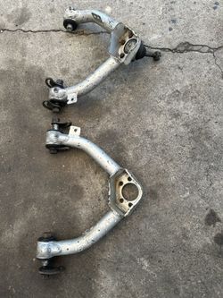 Chevy 1500 Uper Control Arms