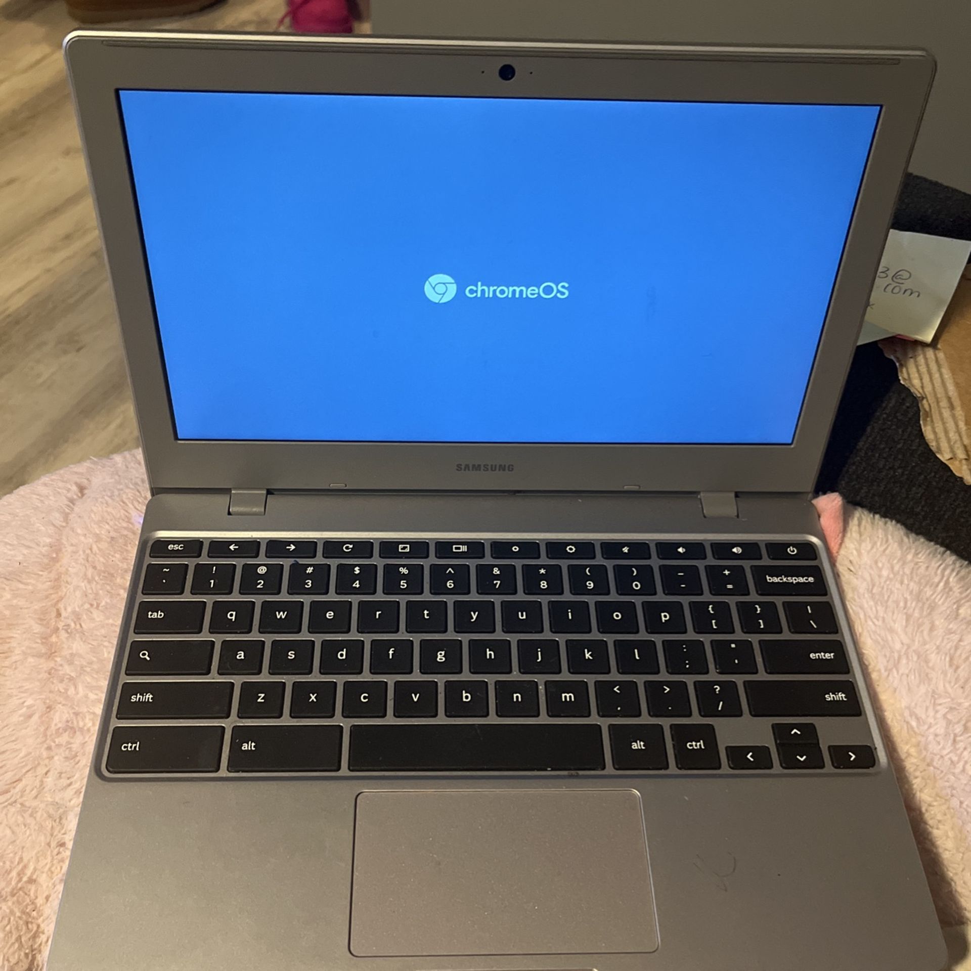 Samsung Chrome Laptop