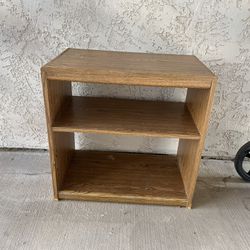 Small Bookcase/shelf 