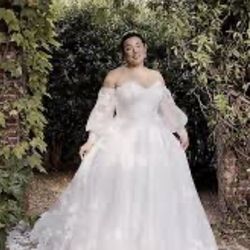 weddding dress size 16-18