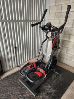 Fair condition, Elliptical Bowflex M5, screen works OK,  left pedal has Jump
