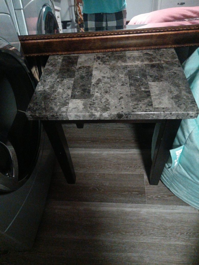 End Tables An Coffee Table