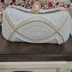 Handmade Pearl Beautiful Clutch 