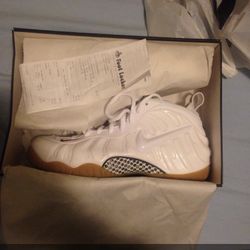 Nickname Gucci Foams Size 12