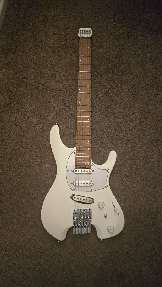 Ibanez Ichika Guitar – Like New