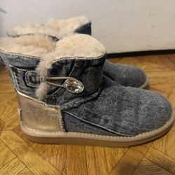 UGG Boots Size 8