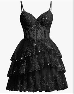 Beautiful black homecoming dress 🖤~ size 0