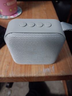 Bluetooth Speaker 