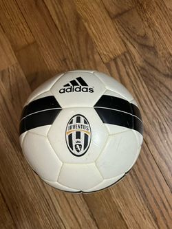 Juventus Soccer Ball