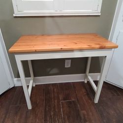 Small Table/desk