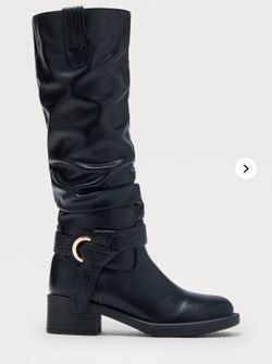 Women’s Boots Size 10