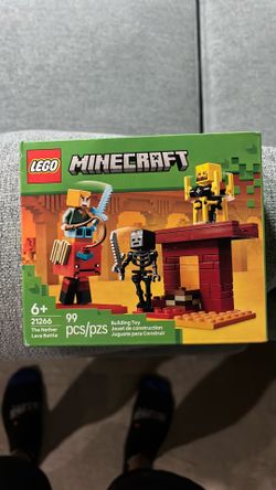LEGO Minecraft The Nether Lava Battle