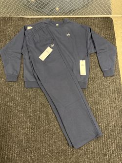 Alo Yoga Navy Sweatsuit Set with Tags
