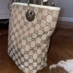 Gucci Monogram GG Eclipse Tote Bucket Bag Pink Leather Trim Shoulder Strap  for Sale in Brooklyn, NY - OfferUp