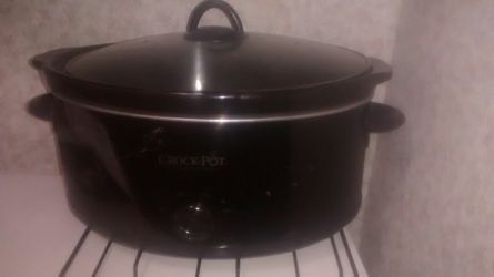 Large crok pot