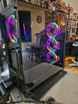 Gaming PC. Intel i7-CPU. 16GB Ram. 1TB SSD. GPU: GTX