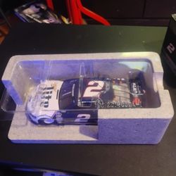 2015 Brad Keslowski Diecast 1:24 Fan Vote Retro Paint  Miller Lite