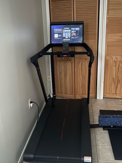 Peloton Tread