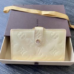 LV Vernis Wallet With Original Box