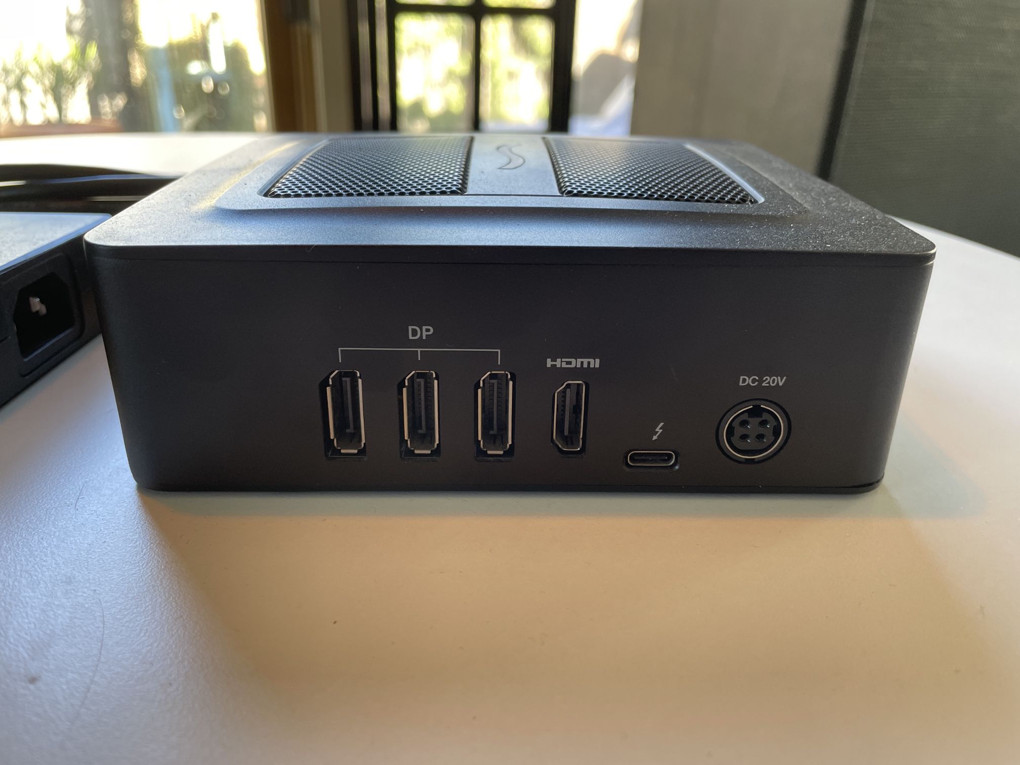 Sonnet eGFX Breakaway Puck Radeon RX570