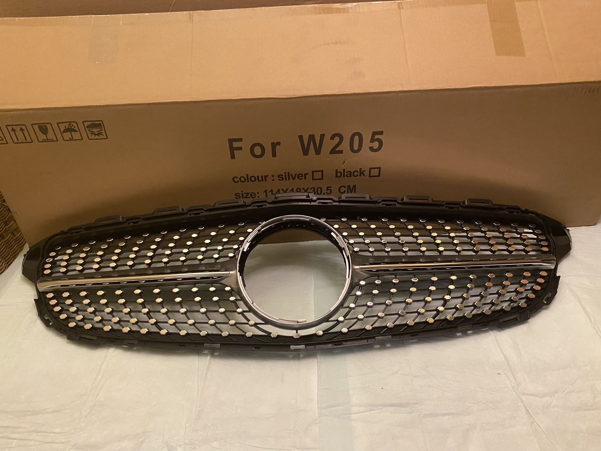 Mercedes  Diamond Front Grill  Replacement For W 205 