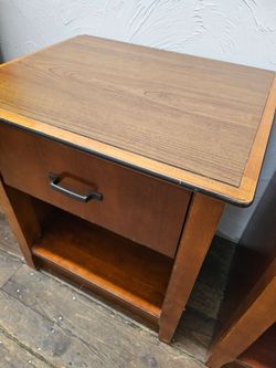 SET OF 2 NIGHTSTAND TABLE WITH REAL WOOD AND A DRAW (HOME89)