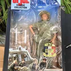 Gi Joe: Vietnam Nurse: 12 Inch Action Figure 