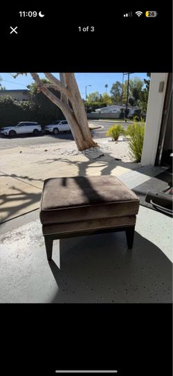 Small ottoman chair