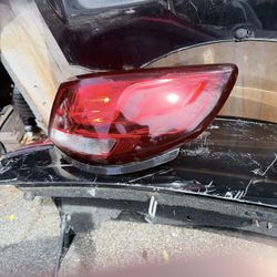 2017 Chevy Ss Passenger Side Tail Light