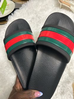 Men black and Red Slides