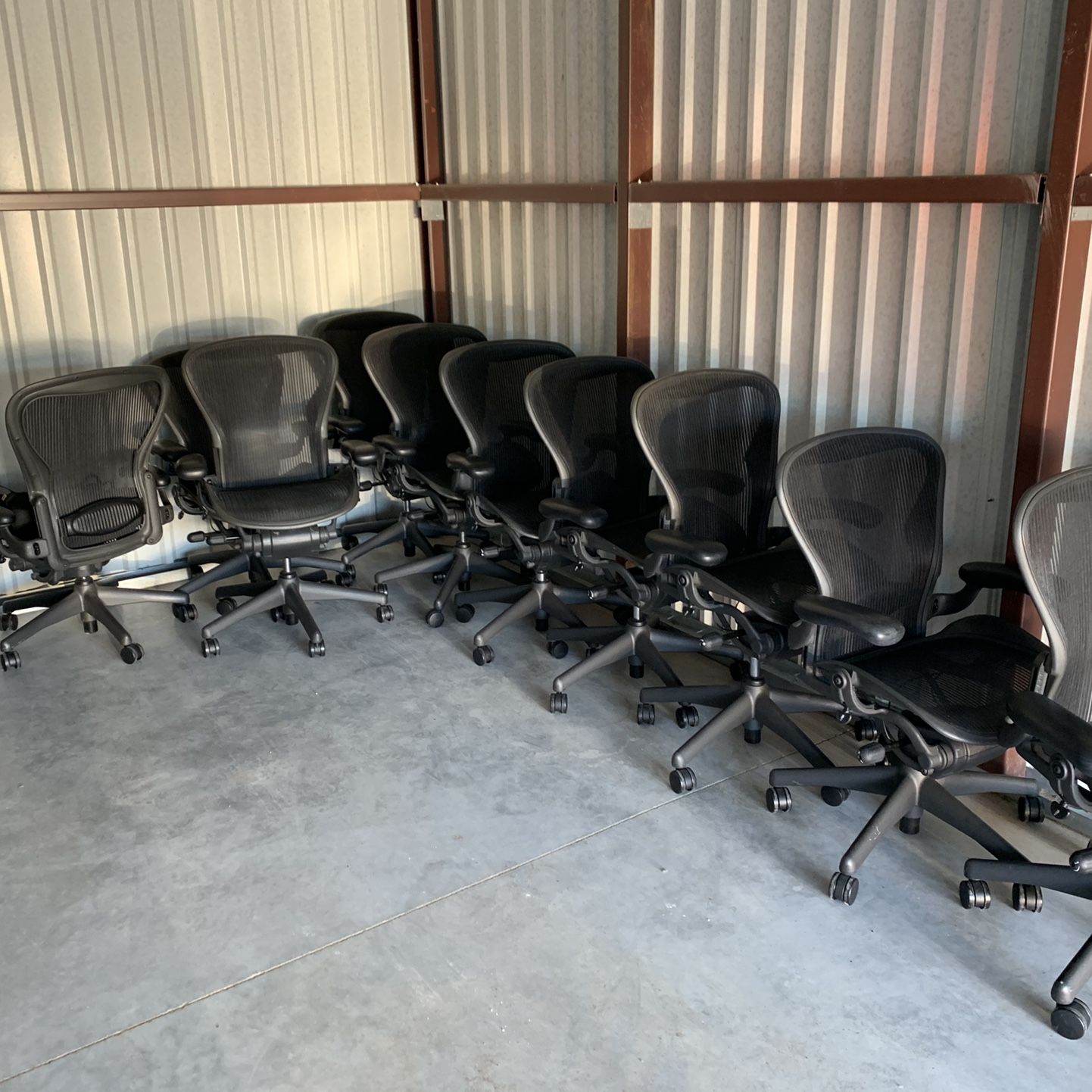 Herman Miller Aeron Size B