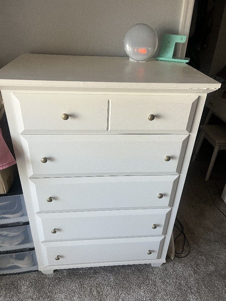dresser for sale