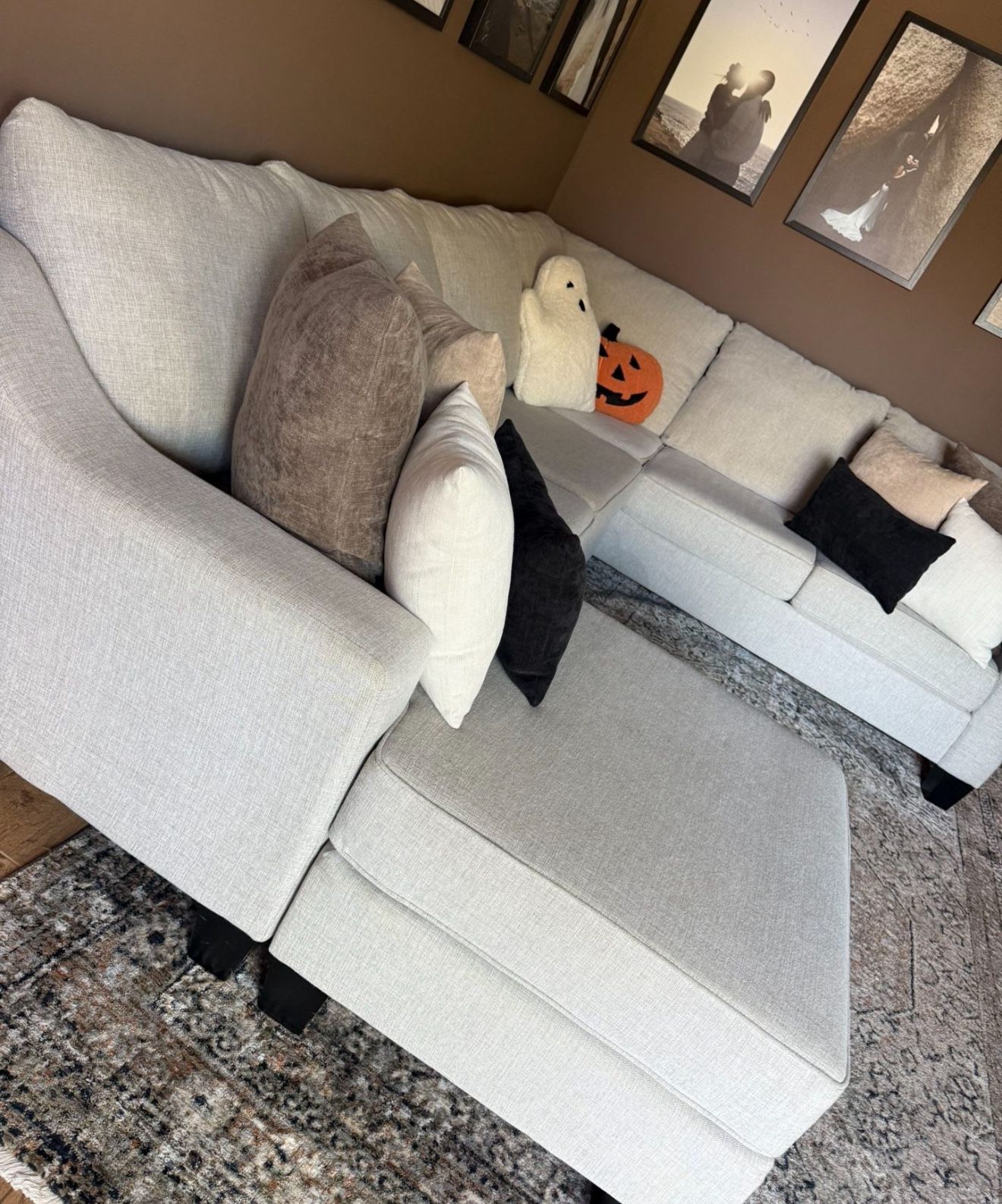 Sectional Couch - Cash Only - Measurements Posted