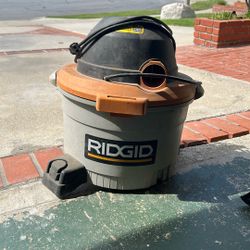 rigid 6 gallon shop vac