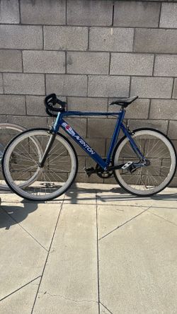AVENTON fixie