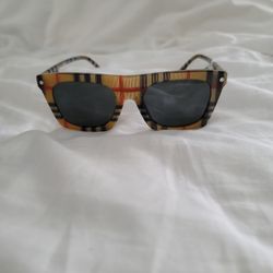BURBERRY SUMMER SHADES 😎